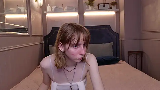 Snapshot of Beverly_Gomes chatting on 04-24-26, 03:25 Beverly Gomes online show from 04-24-26, 03:25