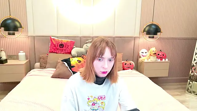 Beverly Gomes online show from 10-30-25, 05:50