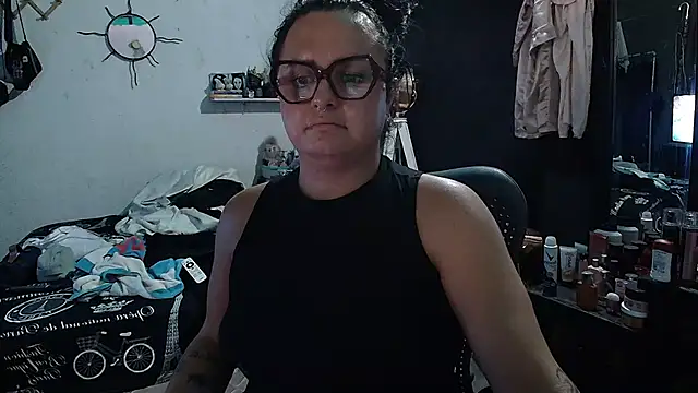 Snapshot of GoddessFabiola chatting on 05-24-26, 05:46 GoddessFabiola online show from 05-24-26, 05:46