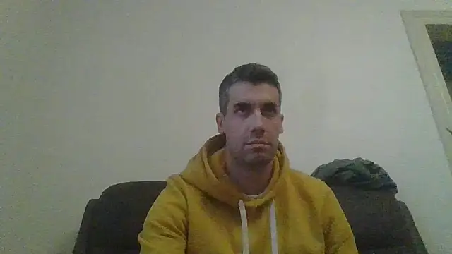 JulioIsHere4you online show from 12-22-25, 01:22