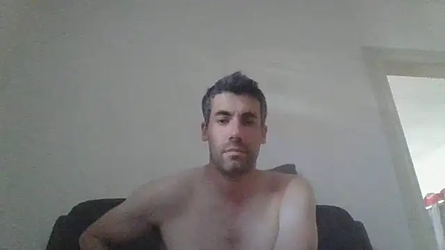 JulioIsHere4you online show from 05-24-26, 09:42