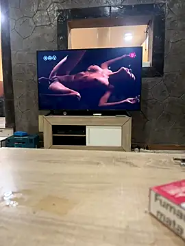 Snapshot of ruberofre chatting on 10-14-25, 11:14 ruberofre online show from 10-14-25, 11:14