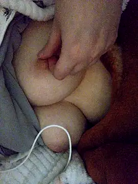 Snapshot of CHahed-5 chatting on 01-19-26, 01:53 CHahed-5 online show from 01-19-26, 01:53