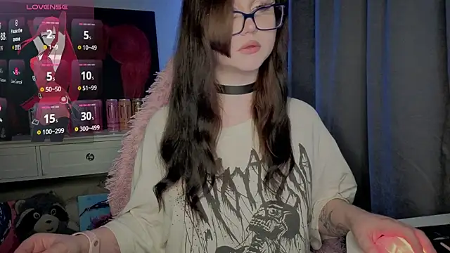Snapshot of hornyprincess19 chatting on 06-03-26, 04:44 hornyprincess19 online show from 06-03-26, 04:44