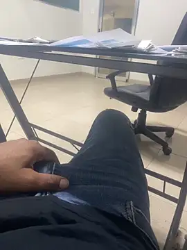 Chico031289 online show from 04-04-26, 06:14