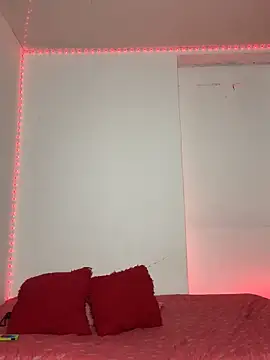 Dark chanel online show from 04-14-26, 03:55