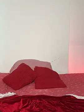 Dark chanel online show from 04-12-26, 03:43