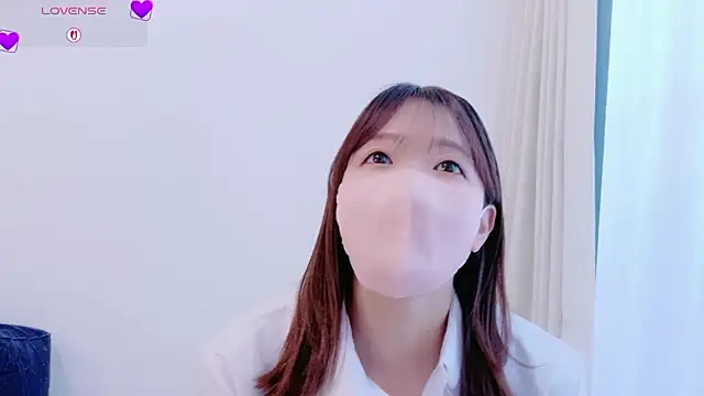 Snapshot of Mayu_o19o chatting on 05-10-26, 01:20 Mayu o19o online show from 05-10-26, 01:20