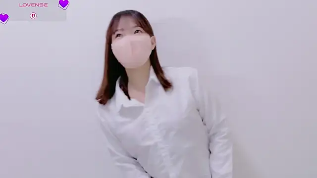 Snapshot of Mayu_o19o chatting on 04-24-26, 03:14 Mayu o19o online show from 04-24-26, 03:14