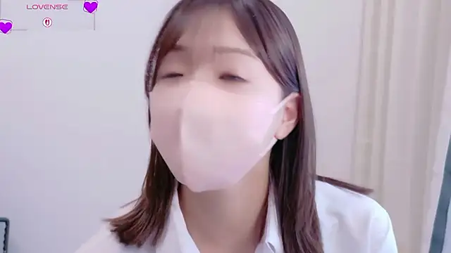 Snapshot of Mayu_o19o chatting on 05-29-26, 01:11 Mayu o19o online show from 05-29-26, 01:11