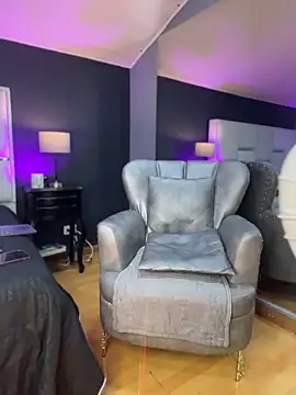 Samantha Milf   online show from 04-21-26, 07:42