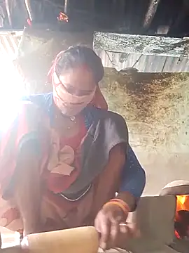 CUTE-004 online show from 02-06-26, 04:52