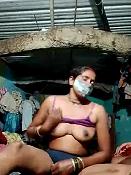 CUTE-004 online show from 10-26-25, 03:23