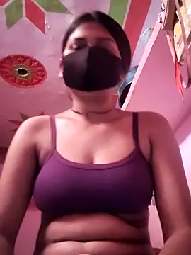 Snapshot of Janvi_Jaitly chatting on 04-23-26, 07:37 Janvi Jaitly online show from 04-23-26, 07:37