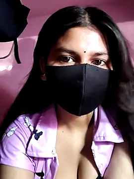 Snapshot of Janvi_Jaitly chatting on 06-11-26, 01:27 Janvi Jaitly online show from 06-11-26, 01:27
