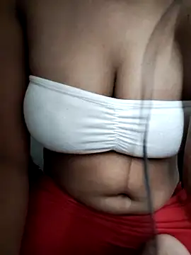 Snapshot of Janvi_Jaitly chatting on 09-28-25, 07:10 Janvi Jaitly online show from 09-28-25, 07:10