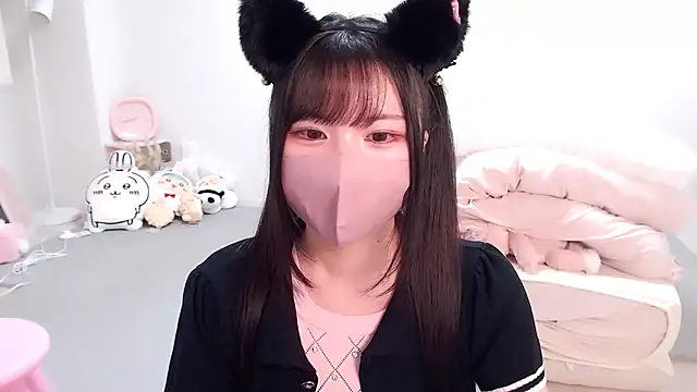 Snapshot of moka-neko chatting on 09-28-25, 12:01 moka-neko online show from 09-28-25, 12:01