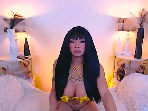 Alluring Carmela online show from 02-07-26, 06:16