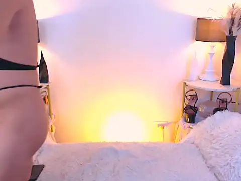 Alluring Carmela online show from 02-12-26, 05:45