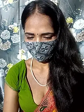 Snapshot of Bhabhilux2025 chatting on 05-09-26, 07:06 Bhabhilux2025 online show from 05-09-26, 07:06