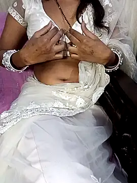 Bhabhilux2025 online show from 11-13-25, 08:51