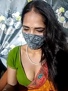 Snapshot of Bhabhilux2025 chatting on 05-14-26, 07:11 Bhabhilux2025 online show from 05-14-26, 07:11