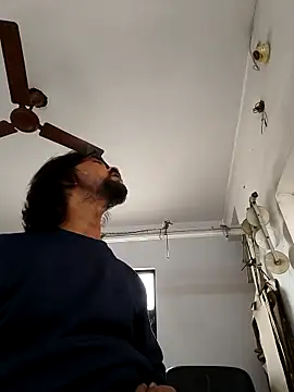 malhotra21 online show from 11-11-25, 10:54