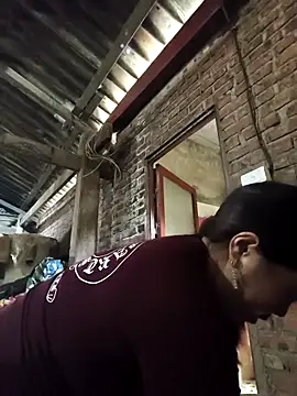 Snapshot of siki-00 chatting on 11-27-25, 01:50 siki-00 online show from 11-27-25, 01:50