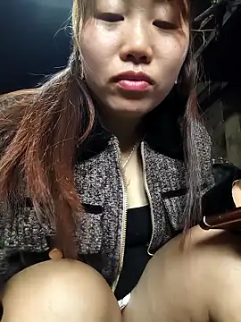 Snapshot of siki-00 chatting on 01-10-26, 02:07 siki-00 online show from 01-10-26, 02:07