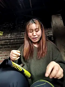 Snapshot of siki-00 chatting on 01-17-26, 03:54 siki-00 online show from 01-17-26, 03:54