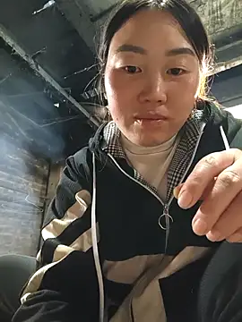 Snapshot of siki-00 chatting on 11-22-25, 04:55 siki-00 online show from 11-22-25, 04:55