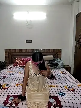 Aarushi sexy online show from 10-12-25, 07:21