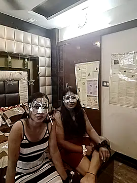 Aarushi sexy online show from 09-15-25, 11:21
