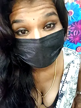 Snapshot of Divya_Spandhana_90 chatting on 10-17-25, 06:28 Divya Spandhana 90 online show from 10-17-25, 06:28