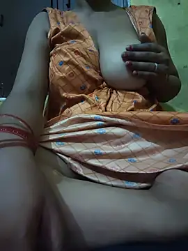 Snapshot of your_favourite_bhabhi chatting on 07-13-26, 11:26 your favourite bhabhi online show from 07-13-26, 11:26