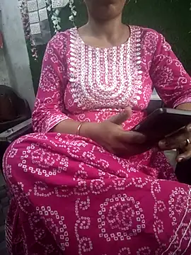 Snapshot of your_favourite_bhabhi chatting on 06-24-26, 08:57 your favourite bhabhi online show from 06-24-26, 08:57