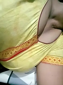 Snapshot of your_favourite_bhabhi chatting on 09-09-25, 09:35 your favourite bhabhi online show from 09-09-25, 09:35
