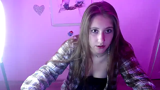 Snapshot of Milka_kamila chatting on 09-12-25, 12:49 Milka kamila online show from 09-12-25, 12:49