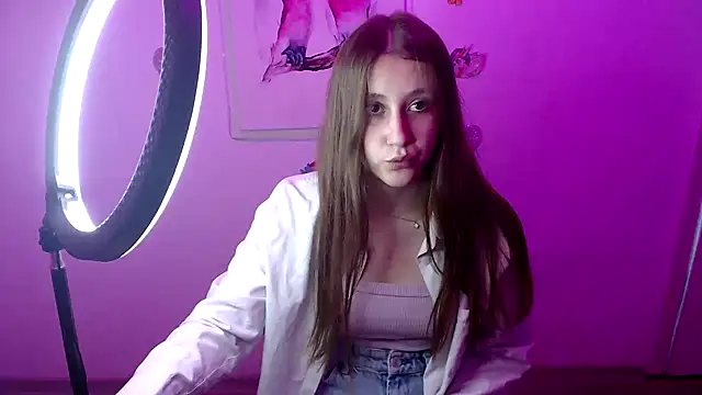 Snapshot of Milka_kamila chatting on 09-13-25, 12:38 Milka kamila online show from 09-13-25, 12:38