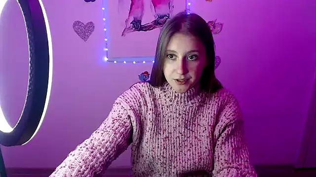 Snapshot of Milka_kamila chatting on 09-26-25, 01:07 Milka kamila online show from 09-26-25, 01:07