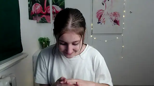 Snapshot of Milka_kamila chatting on 10-09-25, 01:00 Milka kamila online show from 10-09-25, 01:00