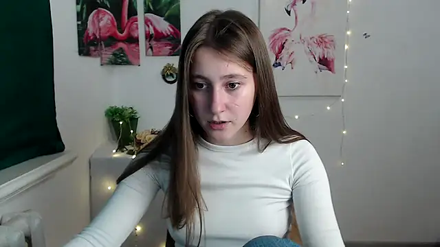 Snapshot of Milka_kamila chatting on 10-12-25, 12:50 Milka kamila online show from 10-12-25, 12:50