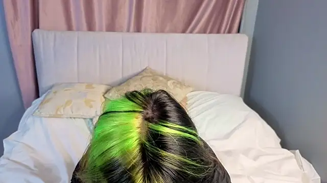 KandraCruser online show from 10-17-25, 08:10