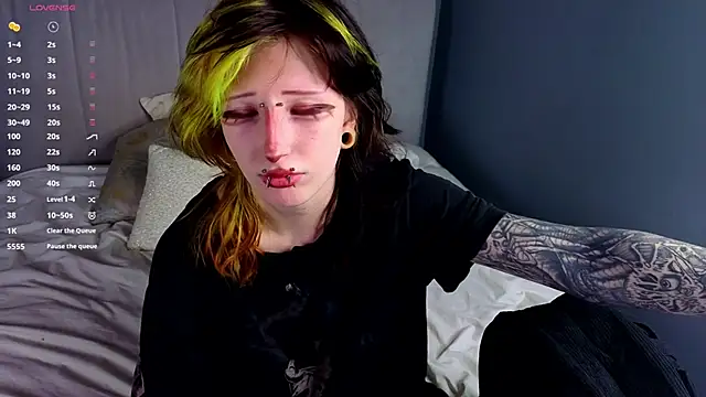 KandraCruser online show from 11-21-25, 08:08