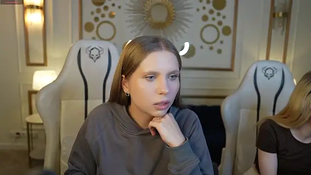 Tiana Princesss online show from 09-23-25, 10:44