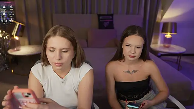 Tiana Princesss online show from 10-31-25, 03:30