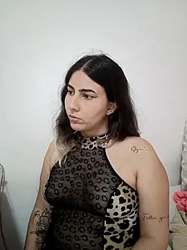 ApenasLys online show from 10-25-25, 12:21