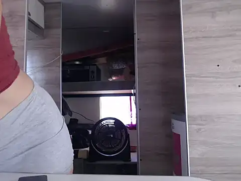 Missforever online show from 10-10-25, 07:04