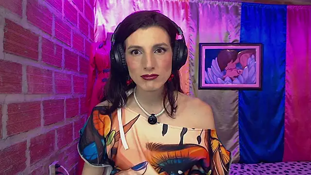 Moira-Hot online show from 11-28-25, 08:31