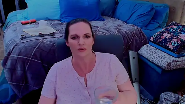 ninajaymes online show from 06-11-26, 03:14